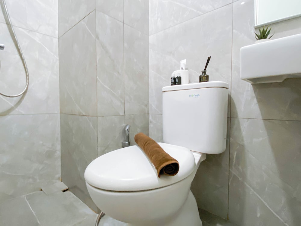 Modern Style Studio At Sayana Bekasi Apartment
