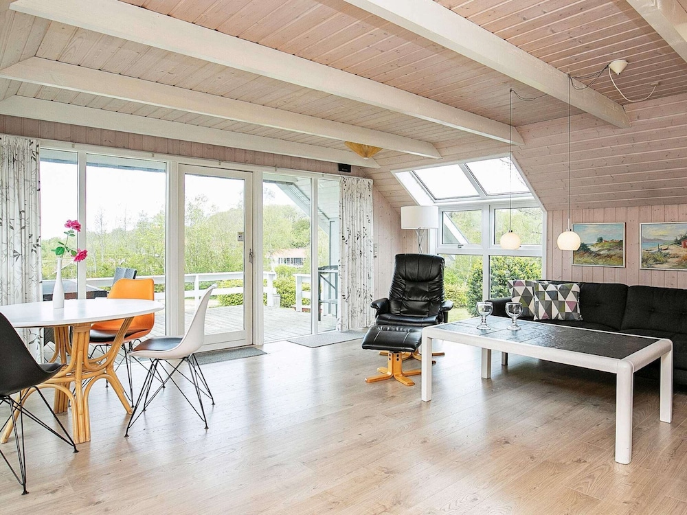 8 Person Holiday Home in Spottrup-by Traum view 4