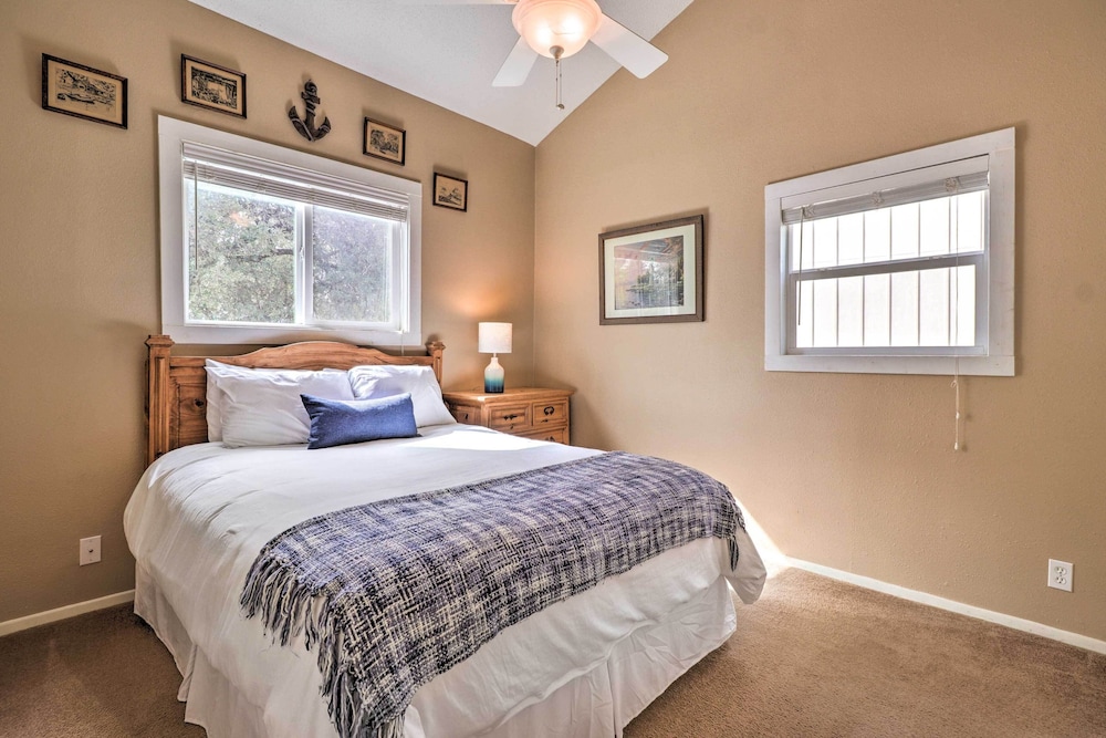 Lakefront Home w/ Point Venture Golf Access! - Property Image 27