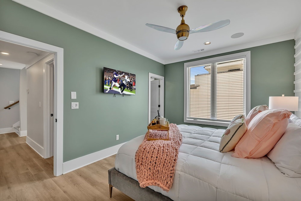 Alto-private Rooftop Deck-8 Mins to Broadway