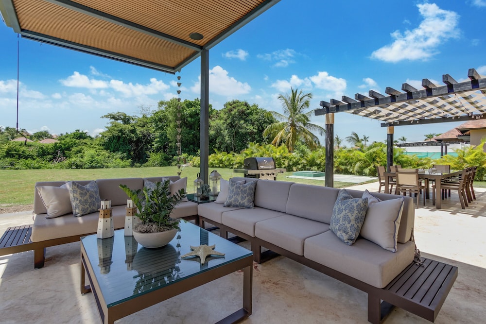 Stylish Newly Built Villa in Cap Cana