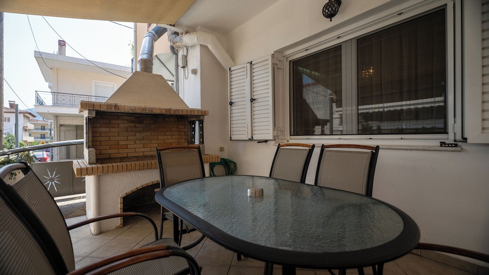 My Home - Meteora Central Apt - 2 BD
