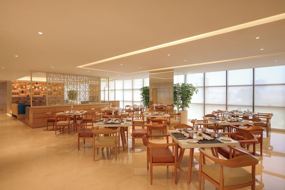 Lemon Tree Suites Gurugram