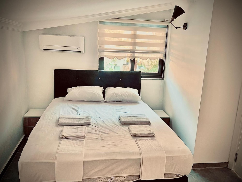 Modern Flat Near Kalkan Public Beach With Terrace view 3