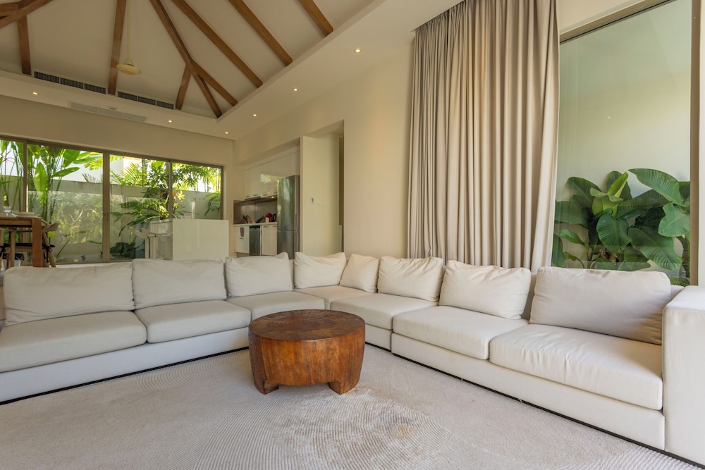 Famous 5 Trichada Resort 4-Bedroom V164