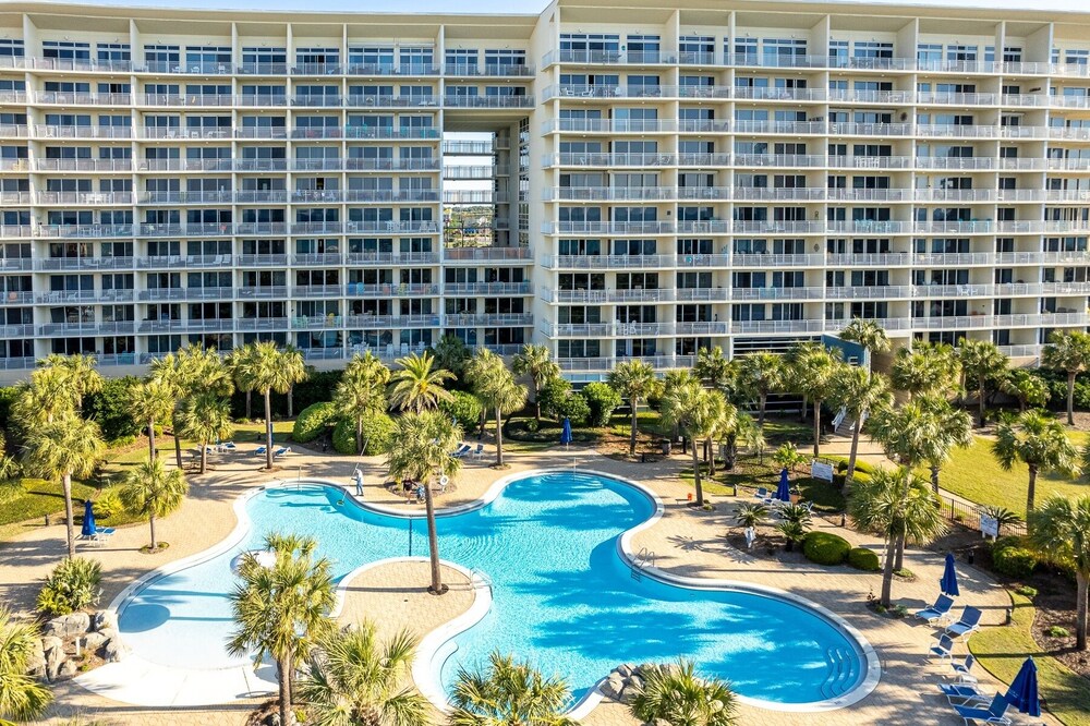 Sterling Shores Penthouse #2 3 Bedroom Condo