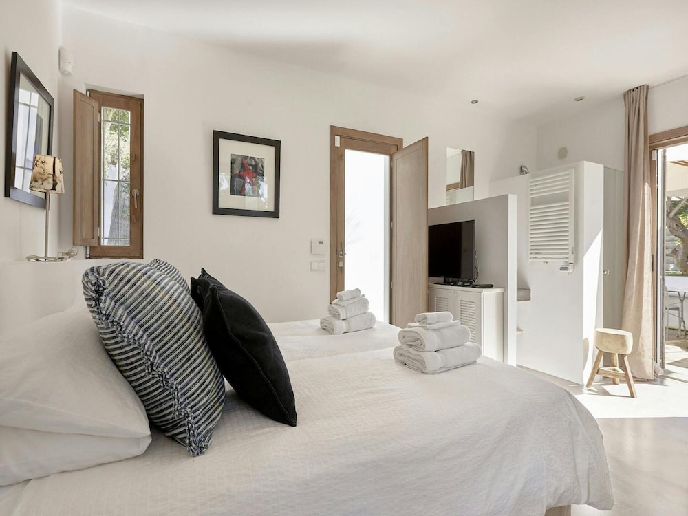 Holiday Home With Central Heating