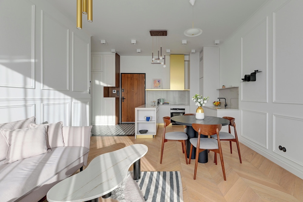Brabank Riverside & Parking by Downtown Apartments