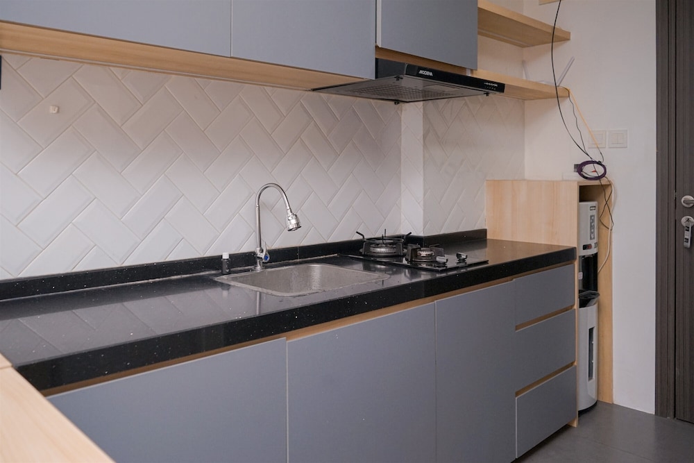 Spacious and Comfy Studio Apartment Bintaro Icon