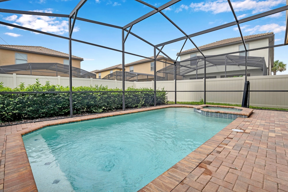 Elegant Villa W/private Pool/spa & Game Room! - Image 2