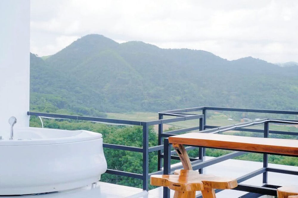 Tawan Ja Resort