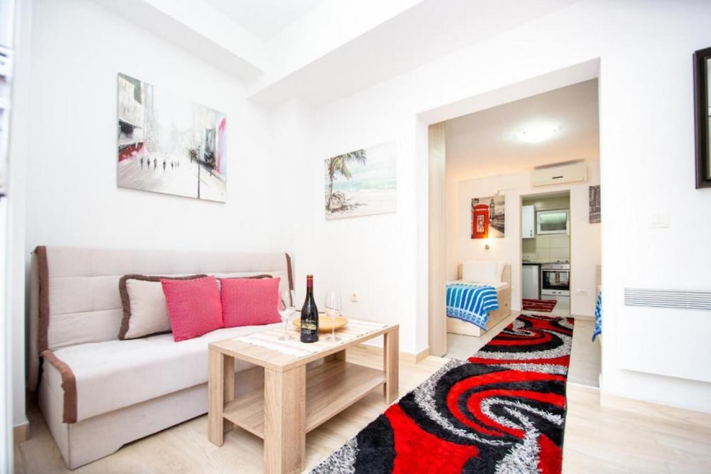 Apartment With Shared Pool in Pr anj Montenegro view 3