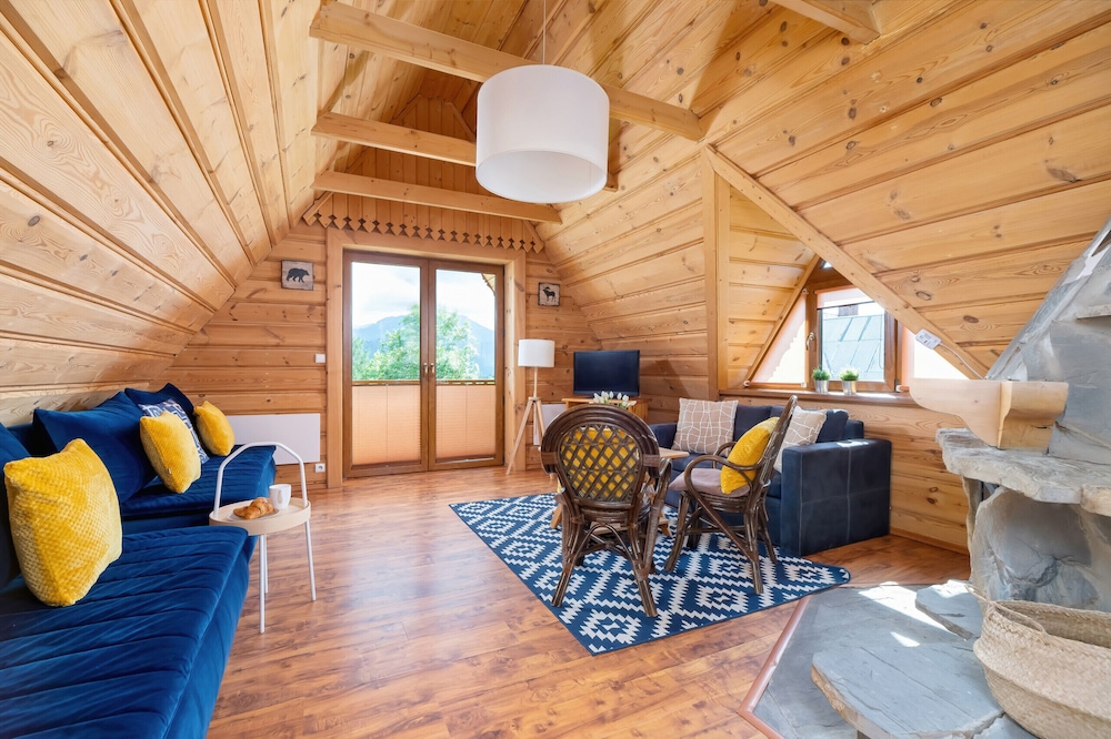 Studio Mocarni Mountain View by Renters view 3