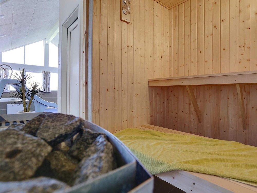 18 Person Holiday Home in Bogense view 2