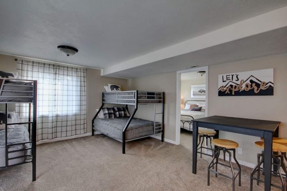 Jacksonville Mountain Retreat