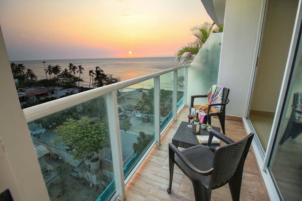 Apartamentos SOHO Elite - Frente al Mar