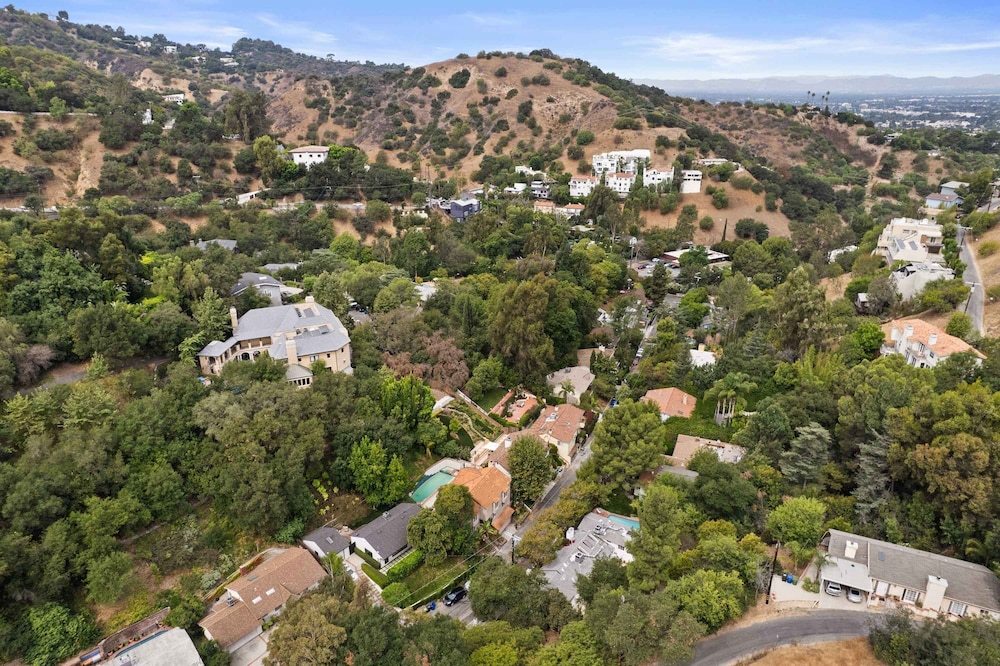 Allura Studio City Mediterranean With Private Pool