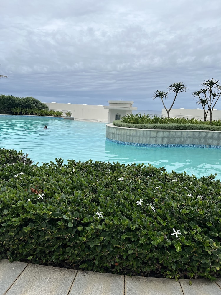 The Pearls of Umhlanga