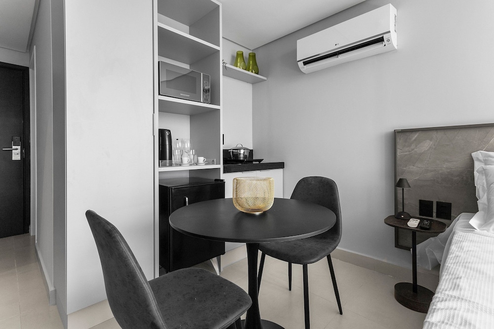 Alta Garden Housi by Carpediem