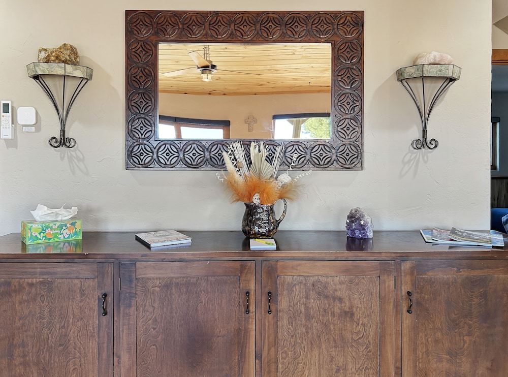 Whispering Deer Retreat 3 Bedroom Home