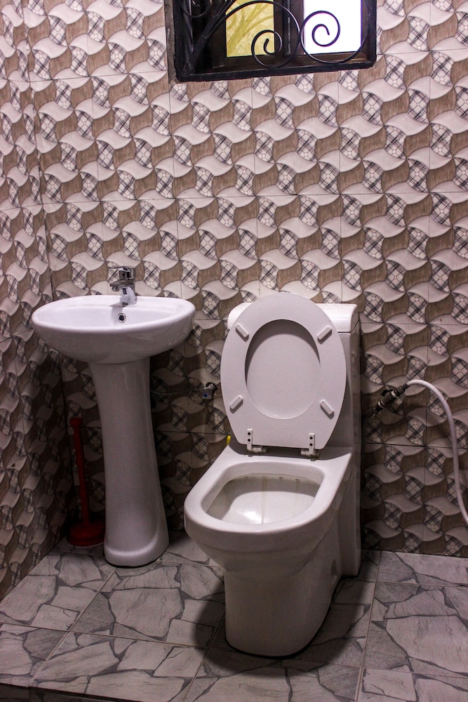 Savannah House - Hostel