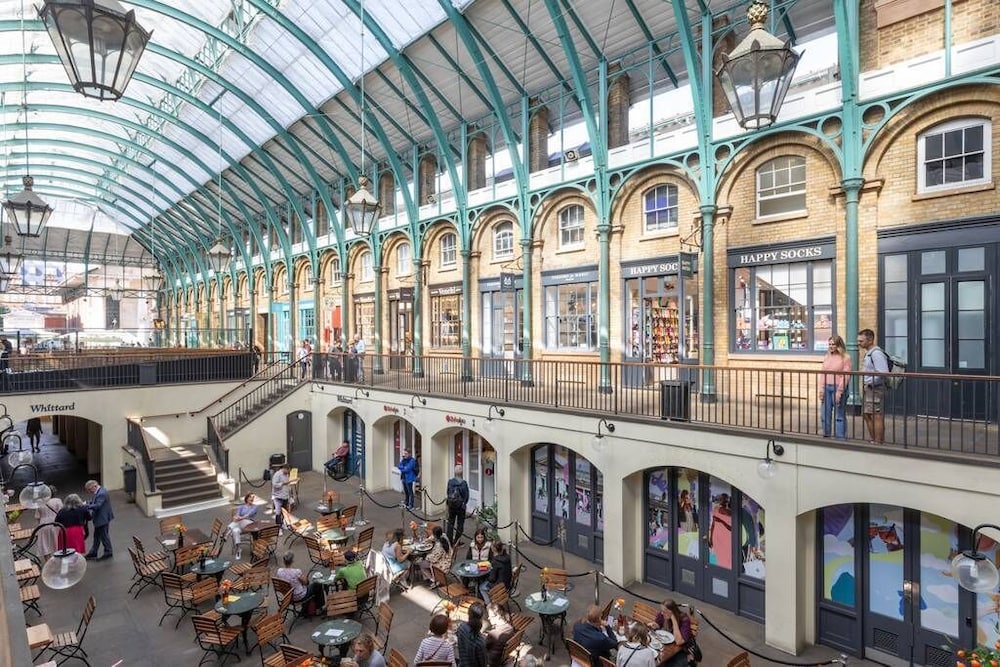 Drury Lane II by Onefinestay