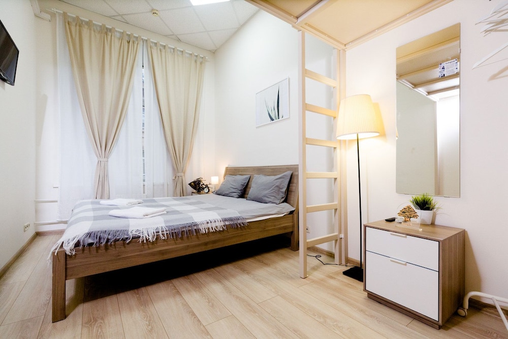 Centeral Hotel