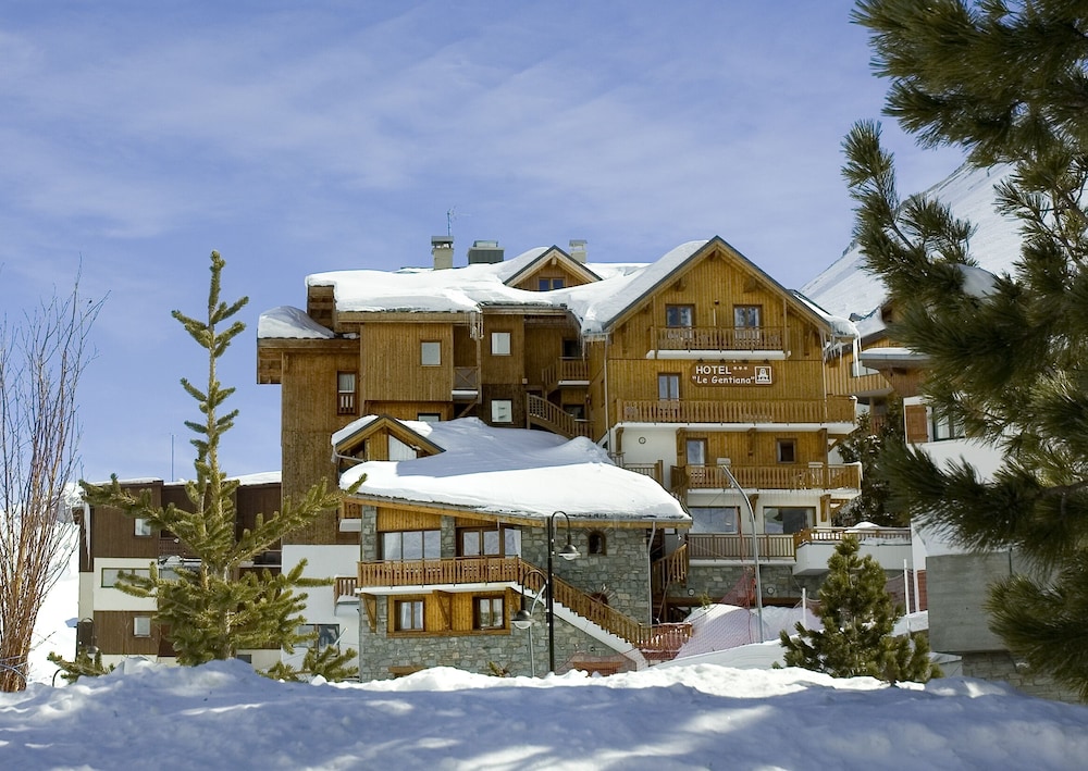 Hotel Le Gentiana - Image 1