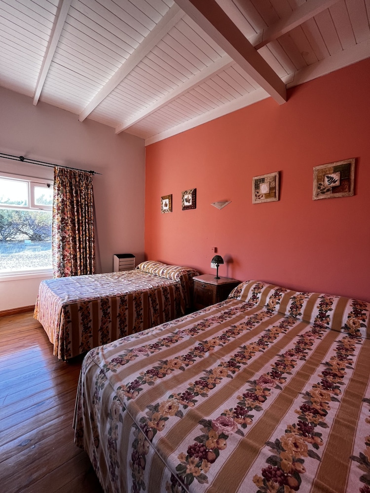La Elvira Natural Lodge Nature & Wildlife Experience in Peninsula Valdés