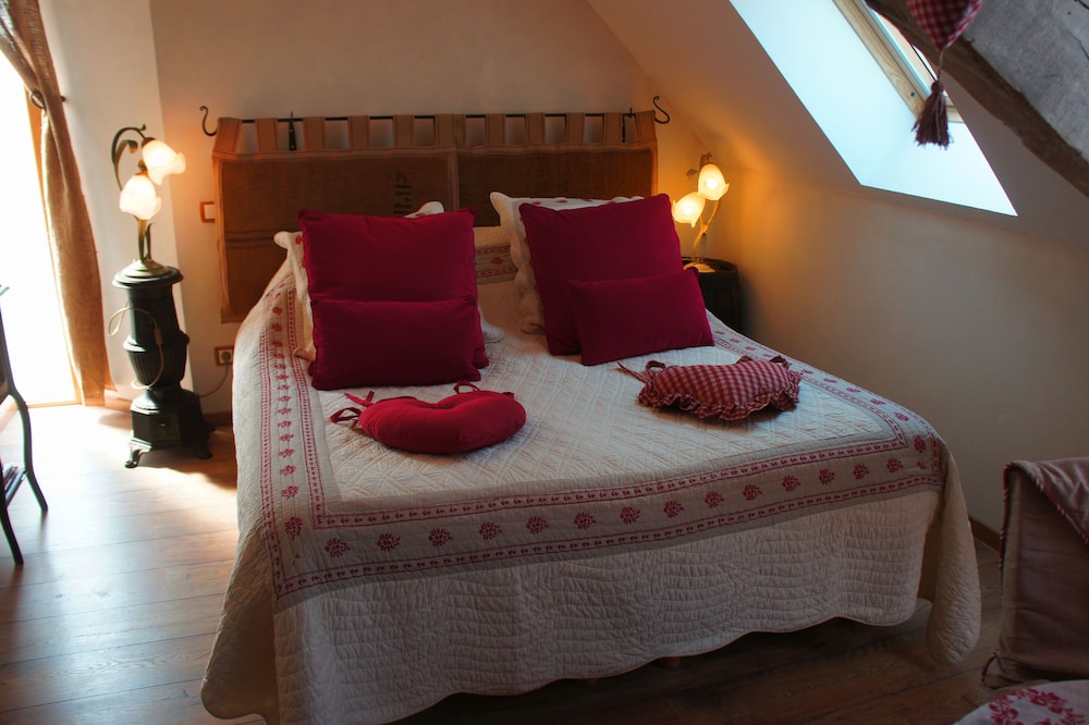 Aux Logis de La Solre