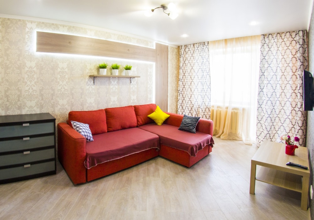 Apartment on embankment 25 view 3
