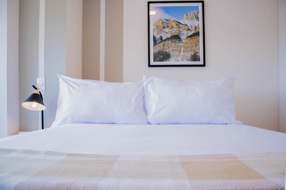 w Alluring 2BR w Balcony in Barranco
