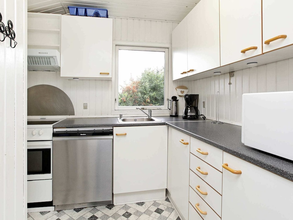 Spacious Holiday Home in KarrebÃ¦ksminde near Fishing view 3