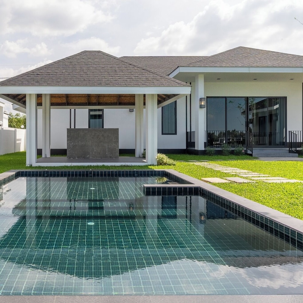 Pan Ville Resort