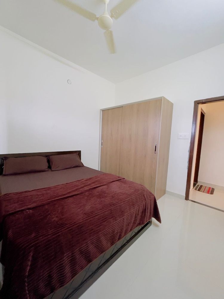 NEST SERVICE APARTMENT