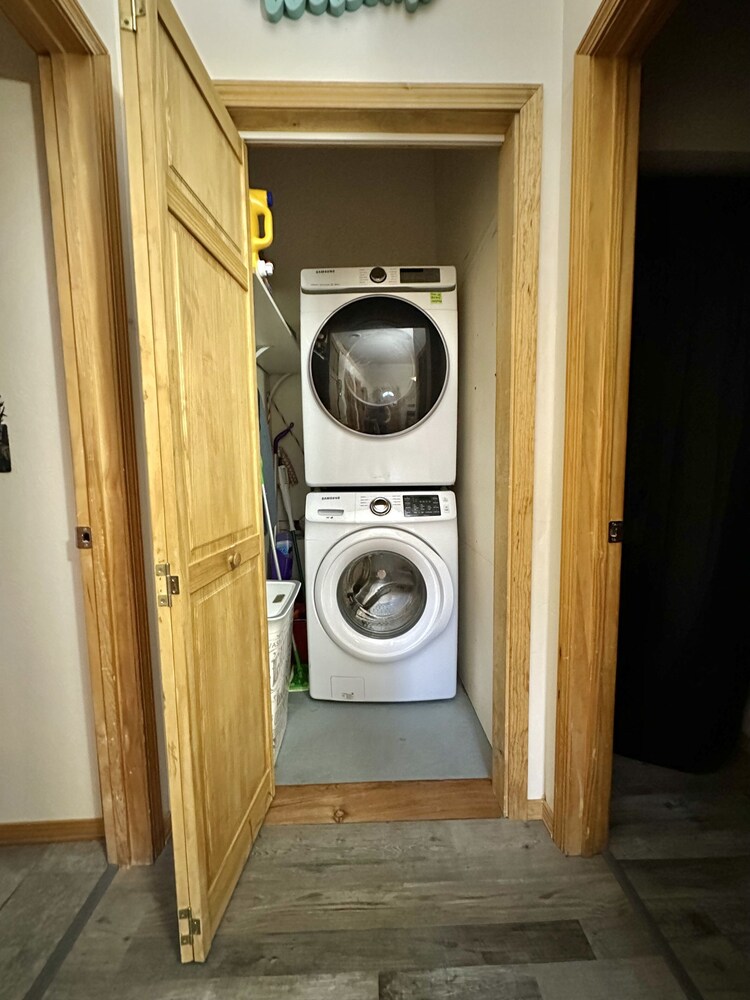 Moose Tracks B  B - Property Image 3