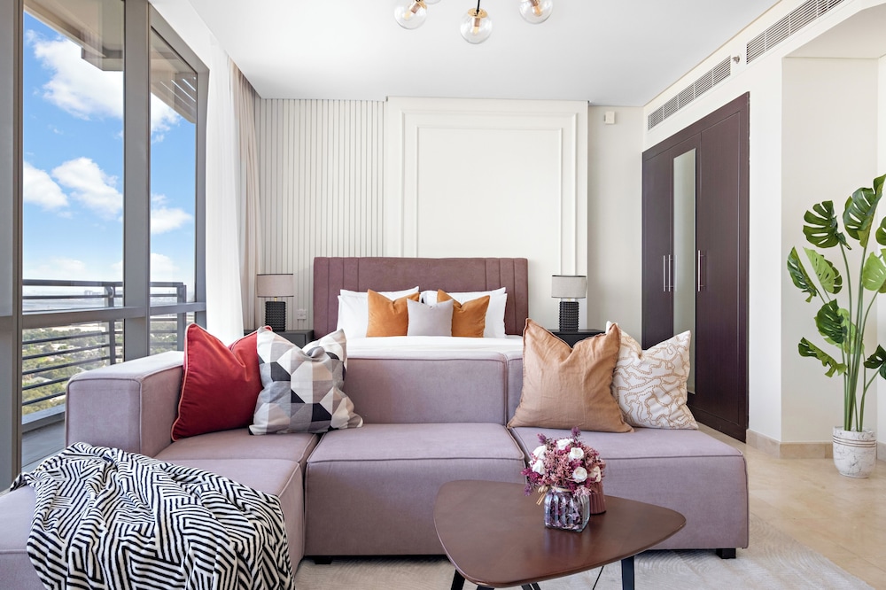 Silkhaus Empire Residence