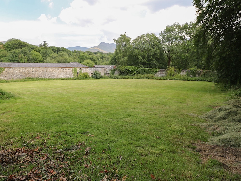 Bryn Derwen Coach House