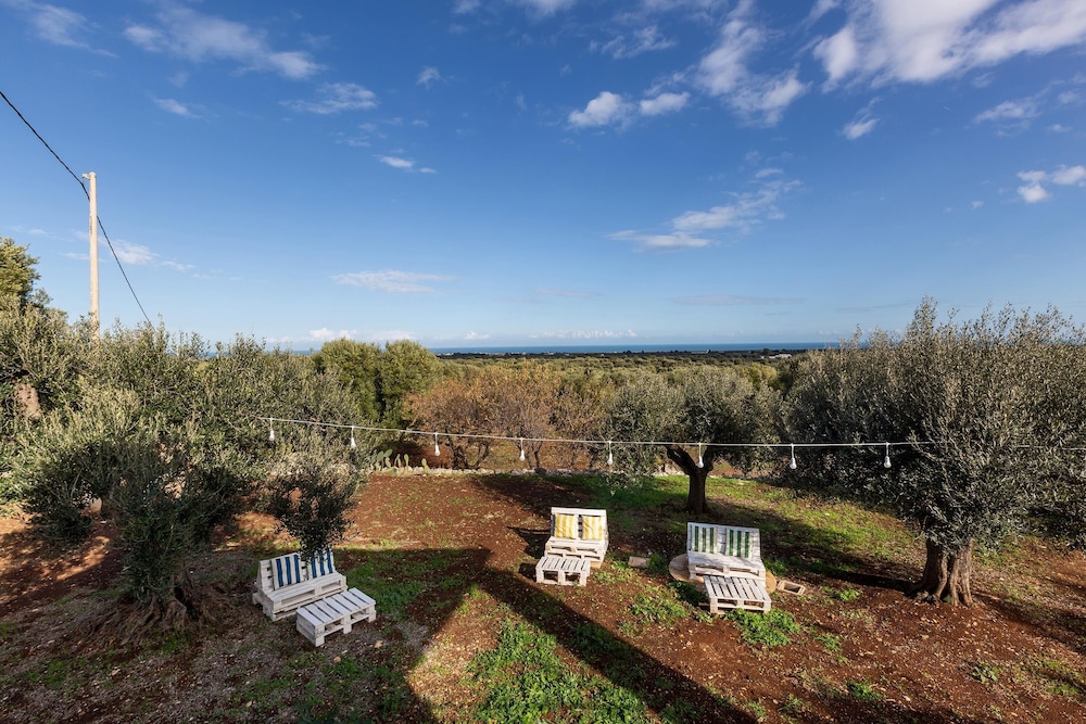 3686 Villa de Bellis by Perle di Puglia view 2