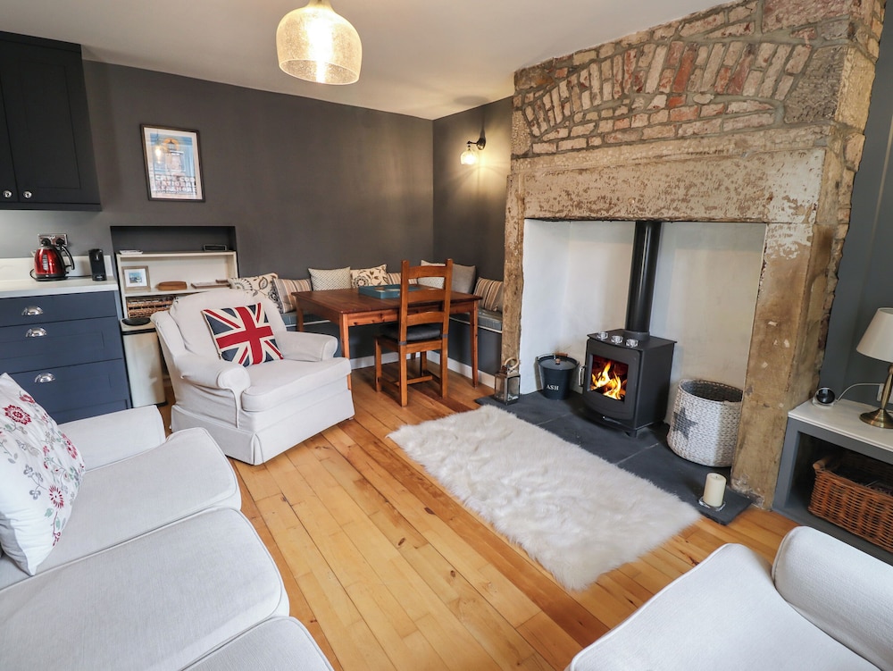 Grebe Cottage