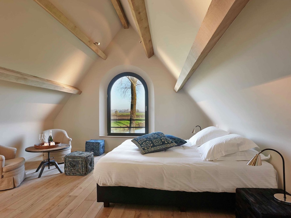 Country House in Sint Laureins Near Het Zwin view 4