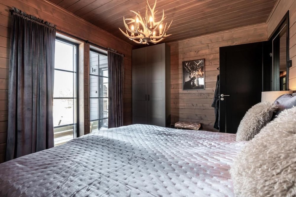 Idre Sky Mountain Lodge- Ski in Ski out