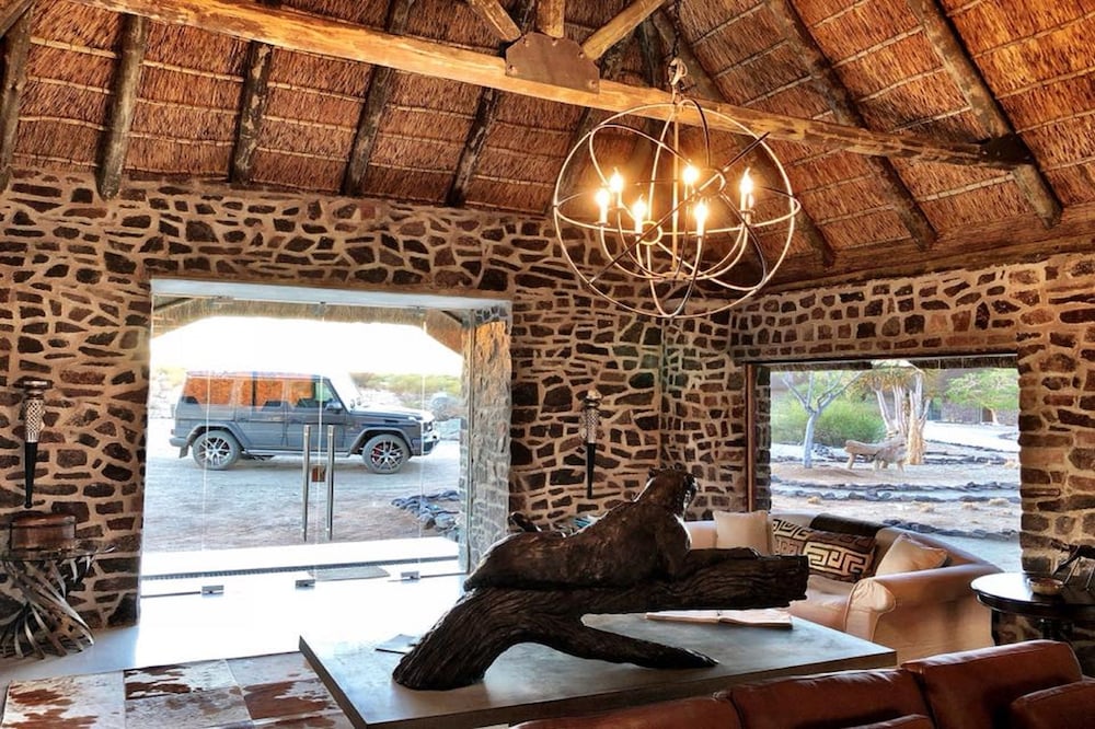 Tutwa Desert Lodge