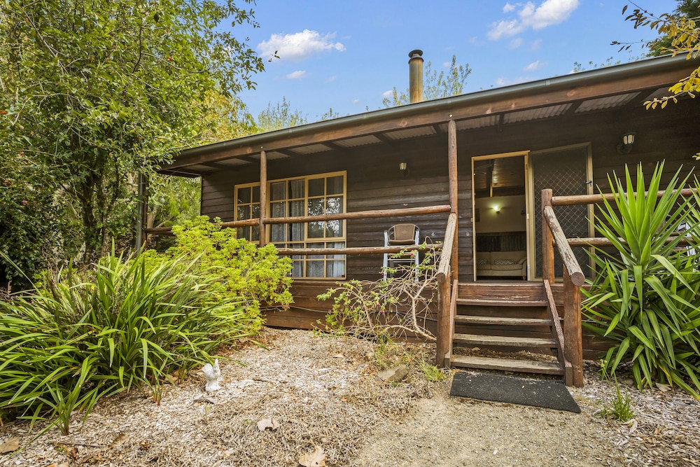 StayAU 3BR Quaint Countryside Cottage