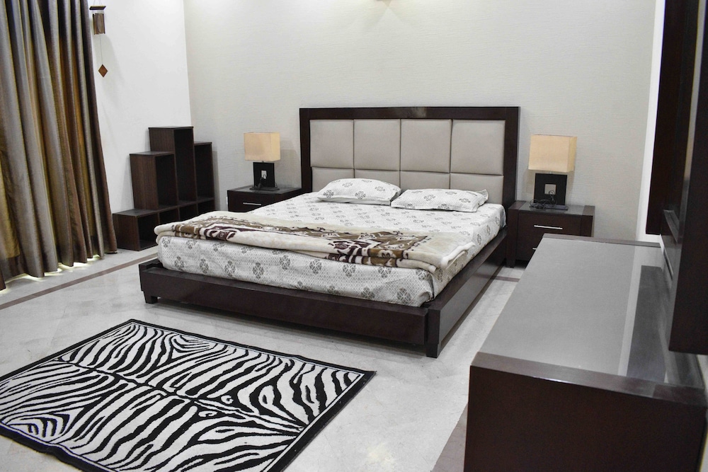 Lahore Home Stay