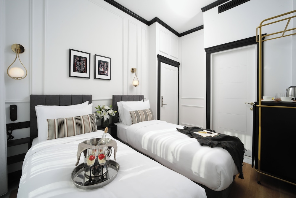 The Trinity Otel Taksim - Özel Sınıf - Image 38