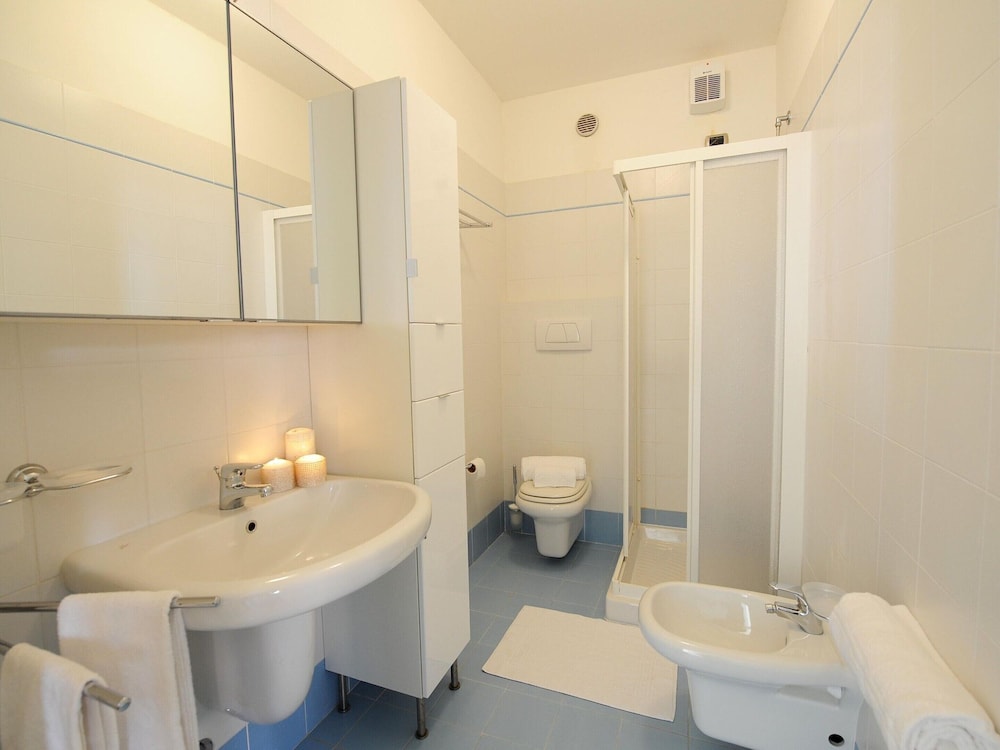 Apartment in Porlezza With Lake View photo 3