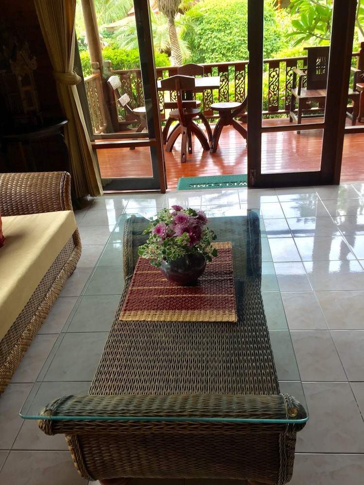 Baan Laem Noi Villa
