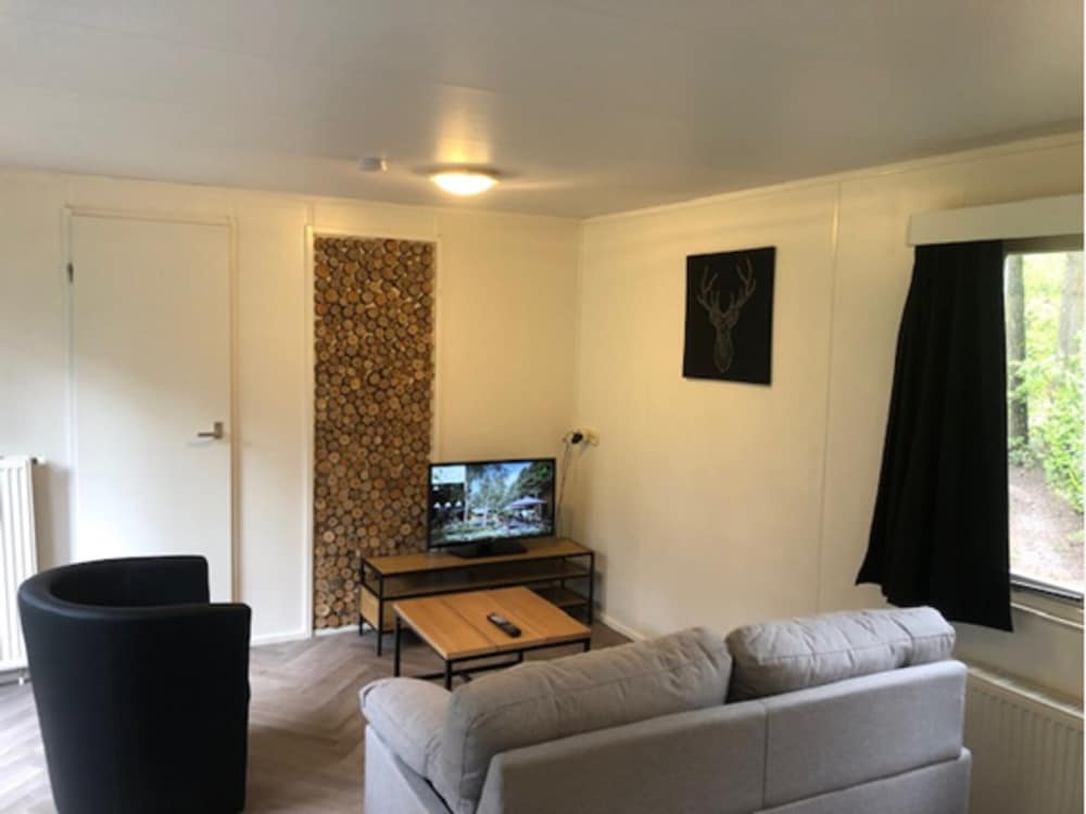 Chalet Near Antwerp and Bobbejaanland Fun Park