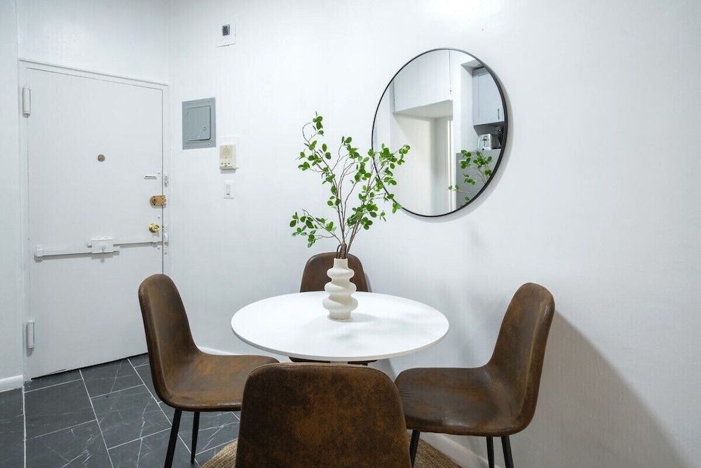 317 UES Apartments